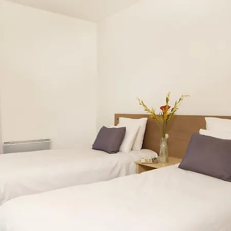 Campanile Blanc-mesnil Hotel 3*