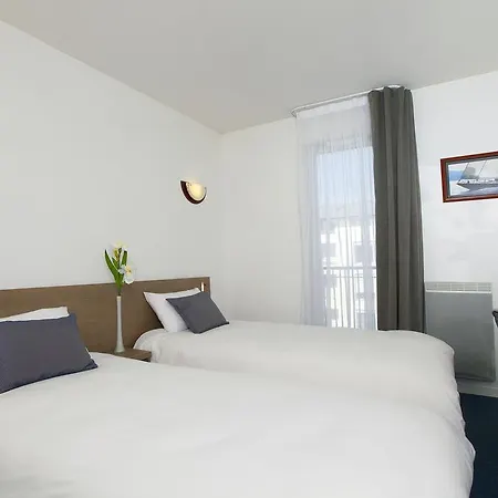 Campanile Blanc-mesnil Hotel