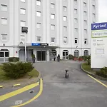 Hotel Campanile Prime - Mesnil 3*