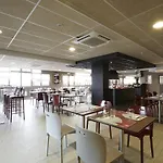 فندق Campanile Prime - Mesnil