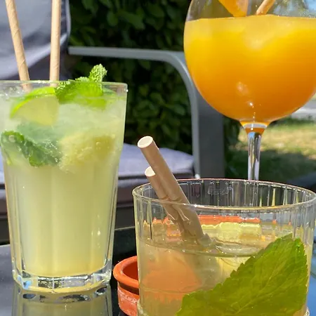 Hotel Campanile Blanc-mesnil 3*