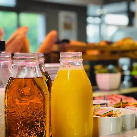 Hotel Campanile Prime - Mesnil 3*