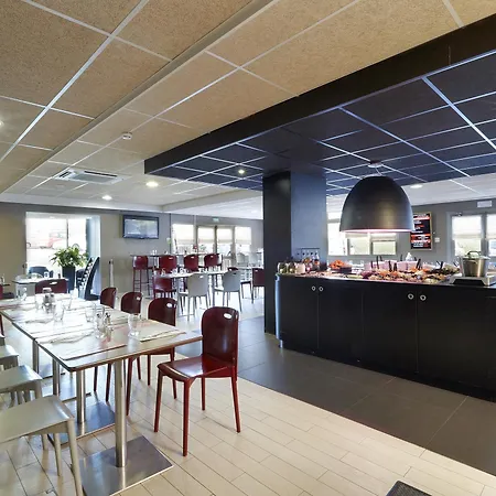 Campanile Prime - Mesnil 3* Le Blanc-Mesnil