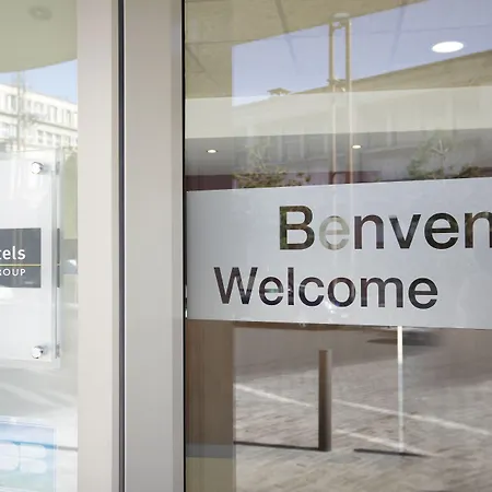 Hotell Campanile Blanc-mesnil 3*