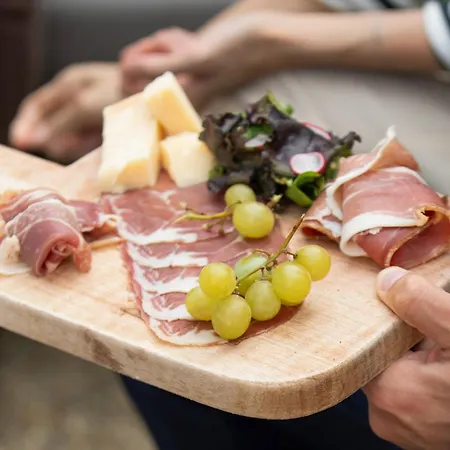 ホテル Campanile Prime - Mesnil ル・ブラン・メニル