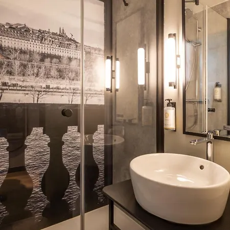 Campanile Prime - Mesnil 3*