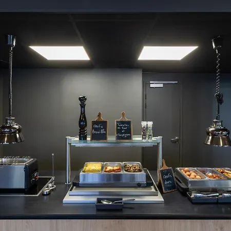 Campanile Prime - Mesnil Hotel 3*