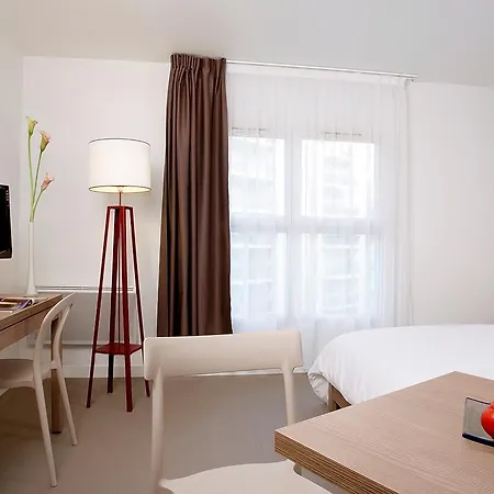 Hotel Campanile Prime - Mesnil 3*