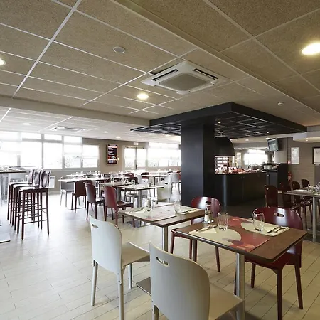 Hotel Campanile Blanc-mesnil