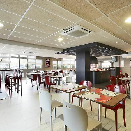 Hotel Campanile Blanc-mesnil